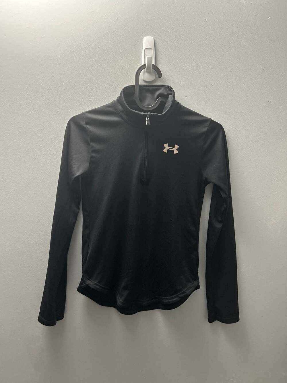 Under Armour Girls Tech 1/2 Zip Long Sleeve Pullover Jacket Black YMD